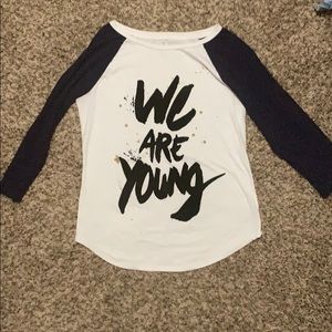 3 quarter sleeve shirt from American Eagle